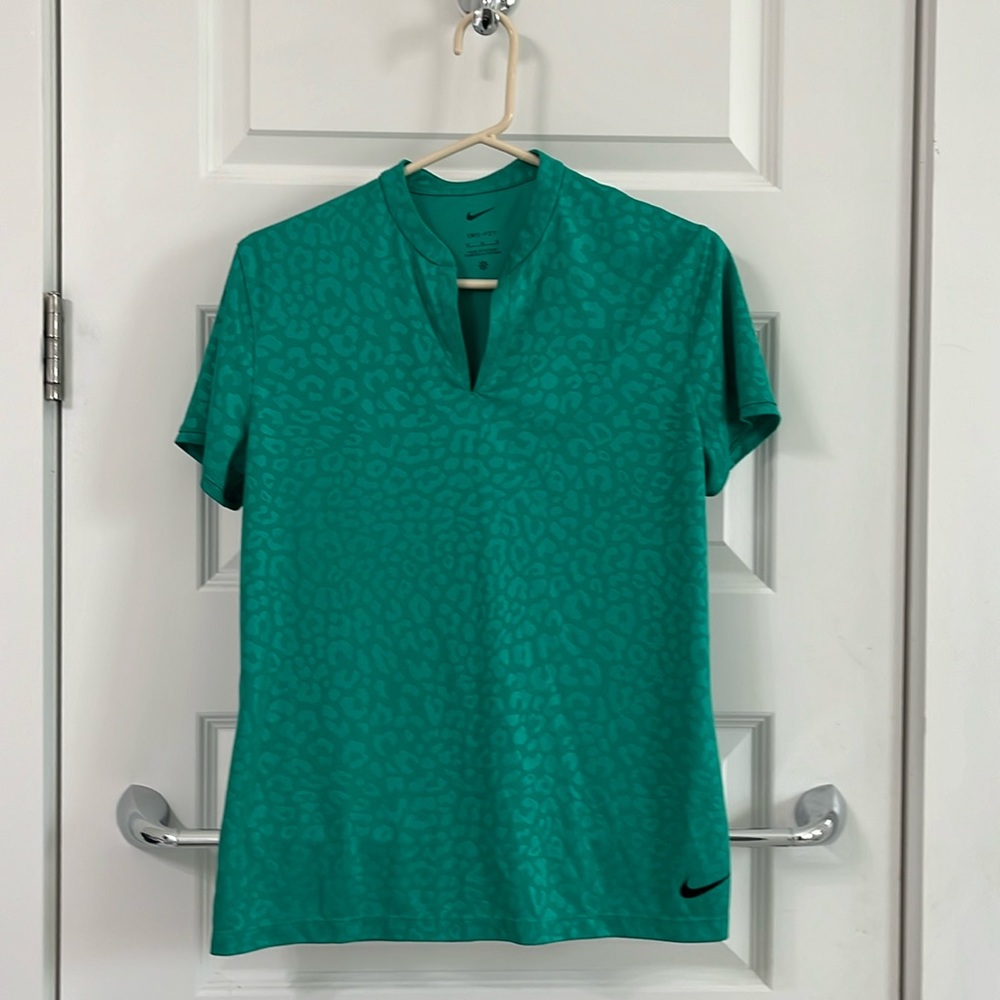 Nike short sleeve ladies golf shirt animal print